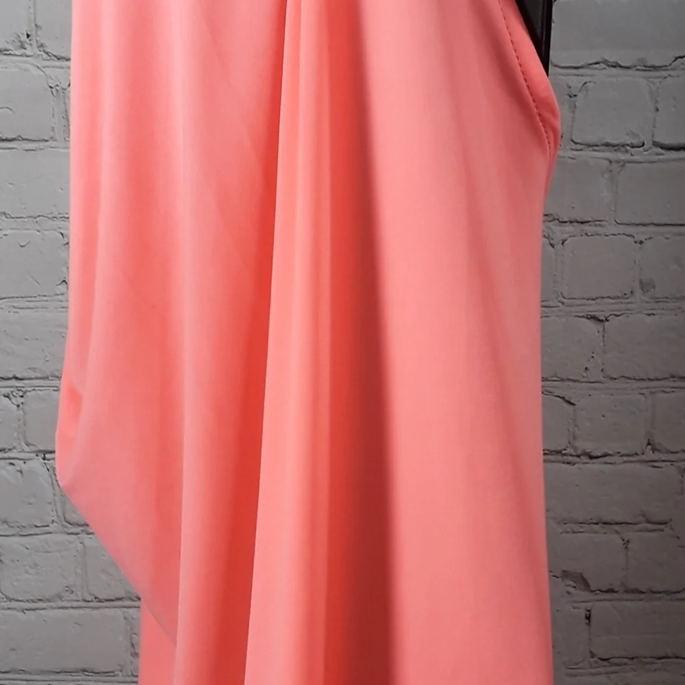 Drape front top - Picture 2 of 6